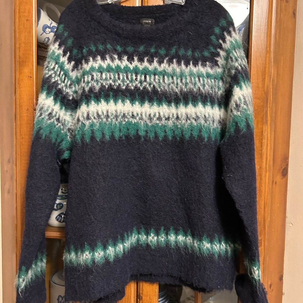 Men’s Jcrew sweater size XL in excellent condition